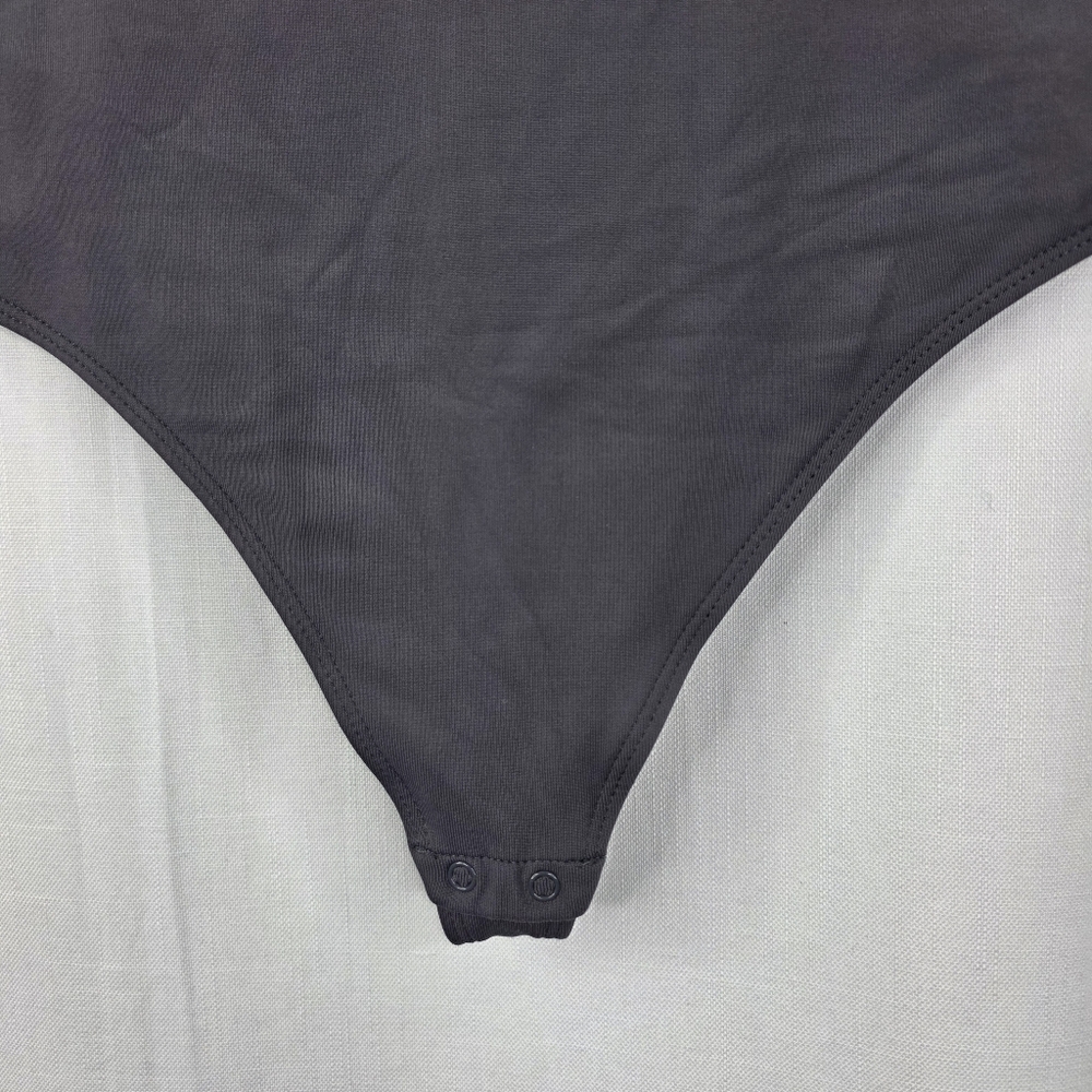 Aritzia Babaton Women's Contour Luxe Fabric 90's Bodysuit Size Medium Tank Thong - Picture 7 of 12